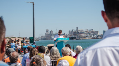 Aniversario del Puerto Quequén: restauración del mural Reflejos y anuncios de obras clave