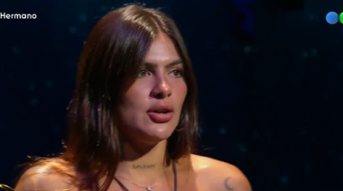 El exnovio de Luana apareció en vivo, la destrozó y ella amenazó con abandonar la casa