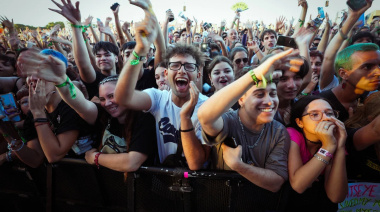 Lollapalooza Argentina 2026: Chappell Roan, Skrillex y Paulo Londra encabezaron el explosivo día 2 del festival