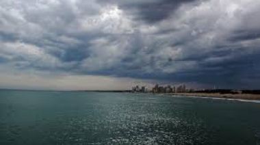 Lunes con tormentas, chaparrones y fuertes ráfagas en Necochea y Quequén
