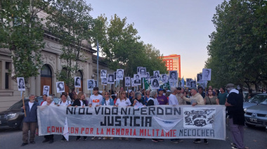 Una multitud marchó en Necochea por Memoria, Verdad y Justicia