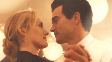 Love Story: John F. Kennedy Jr. y Carolyn Bessette rompe récords en Disney+