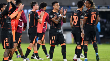 Jesse Lingard debutó en la Libertadores con Corinthians ante Platense