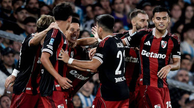 River venció 2-0 a Racing y sigue invicto con Coudet