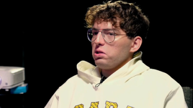 "Es horrible hablar de plata cuando la gente labura doble turno": La lección de humildad de Davo Xeneize