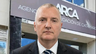 Piden indagar al titular de ARCA por ocultar departamentos en Miami