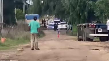 Agredieron a piedrazos a policías y les robaron pertenencias tras recuperar motos robadas