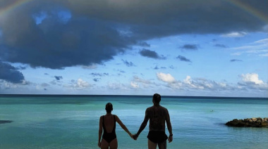 Icardi publicó una foto de la China Suárez al borde de la censura desde las Maldivas