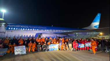 Aerolíneas Argentinas envió brigadistas e insumos a Venezuela por el sismo