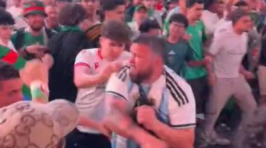 Hinchas argentinos y argelinos protagonizaron incidentes en Times Square