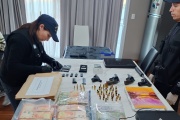 Operativos en Necochea y San Justo: Decomiso de Drogas y Dinero con Ocho Personas Detenidas