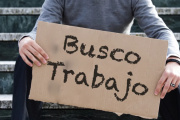 El lado oscuro del modelo Milei: 200 mil empleos menos y caída del 32% en los salarios