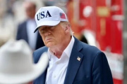 Trump anunció aranceles del 30 por ciento a productos de la UE y México