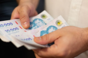 El Salario Privado Retrocede un 5,5% en Cuatro Meses Desde la Asunción de Milei