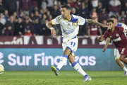 Rosario Central venció a Lanús con gol de Ángel Di María en la vuelta de los visitantes