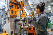 Alerta en la Industria: Actividad Cae 1,2% en Junio de 2025