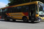 Paro de Colectivos en Necochea y Quequén: Ciudad sin Transporte Público por Falta de Pago a Choferes