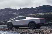 La Tesla Cybertruck (2025) Ya se Vende en el País