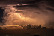 Alerta Meteorológica para Necochea y Quequén: Se Esperan Tormentas y Vientos Fuertes Durante la Semana