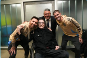 "Dios Te Bendiga": El Emotivo Saludo entre Lionel Messi y Charly García