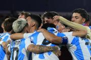 Argentina y Colombia se enfrentan en un superclásico por el pase a la Final