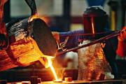 La producción metalúrgica volvió a caer en septiembre y se ubica 30% debajo de su pico histórico