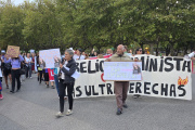 Necochea marchó por el 8M: reclamos contra la violencia y un pedido de justicia que conmovió a la ciudad