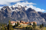 Otro viaje bajo la lupa: Adorni y un fin de semana de lujo en Bariloche