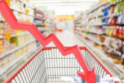 Ventas minoristas pyme cayeron 3,2% en abril y sólo farmacia mostró mejora