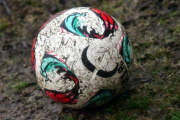 Sin fútbol por el clima y estadísticas al rojo vivo tras la primera rueda