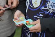 El evento de intercambio de figuritas en la Plaza Dardo Rocha