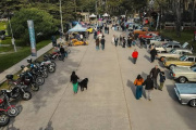 El automovilismo copará Pinolandia: se viene la 3ra edición del Car Show «Día del Amigo»