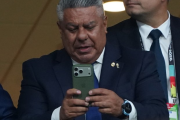 La AFA cruzó las desmiente que Tapia fue demorado en Estados Unidos