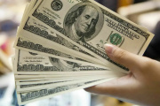 El dólar blue llegó a $1.545 y el oficial marcó un nuevo máximo nominal