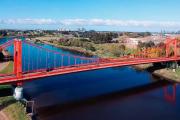 97 años del Puente Colgante que une el corazón de Necochea y Quequén