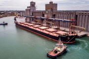 Se reactiva la operatoria en Puerto Quequén y los puertos del país