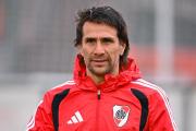 Ponzio dirigió su primer entrenamiento como DT de River tras la salida de Coudet