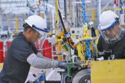 El empleo formal cumple 14 meses de sangría y los salarios tocan pisos de 2003